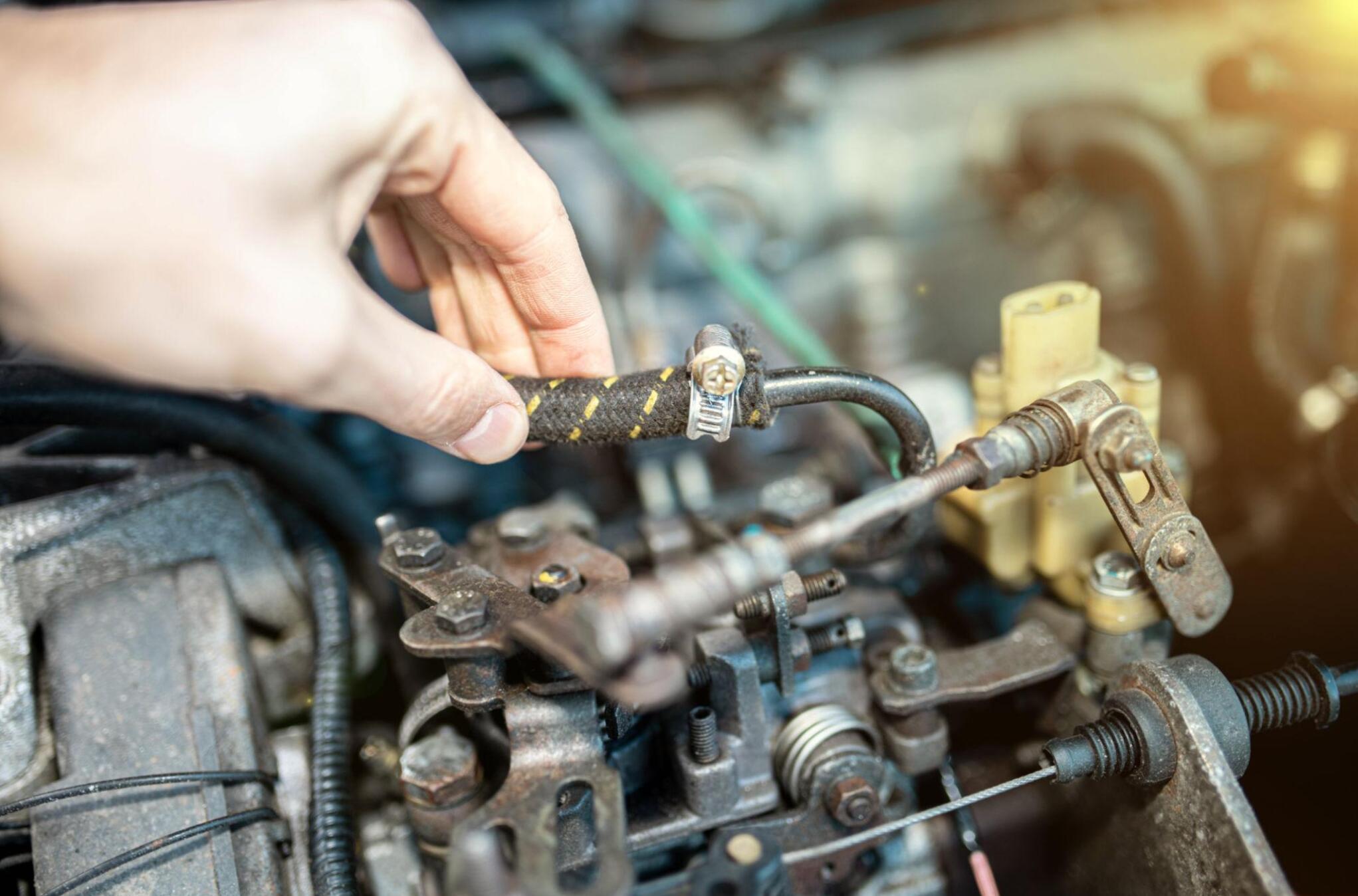 checking diesel generator fuel line for air leaks